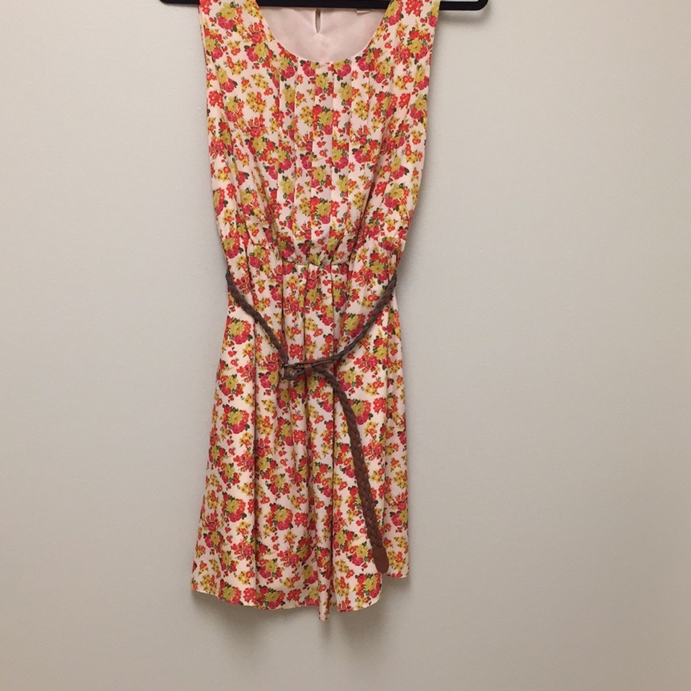 Forever 21 floral dress jr L NWOT